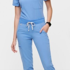 Figs MP Women's Zamora Jogger Scrubs Ceil Blue